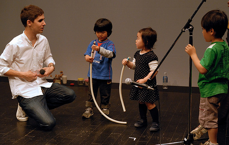 horn_kids
